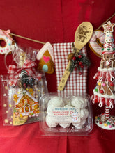 Load image into Gallery viewer, Wooden Spoon Cookie Gift Pack
